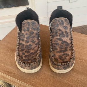 Hey Dude cheetah shoes